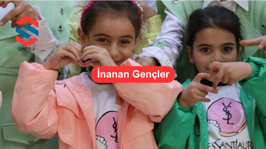 İnanan Gençler